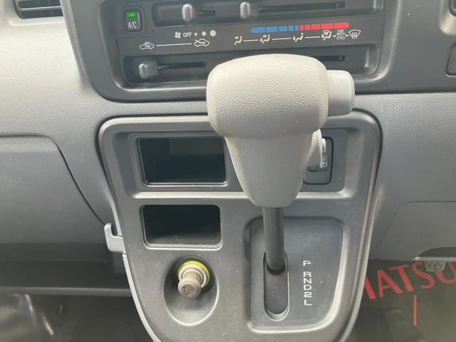ハイゼットカーゴデッキバンＧ軽自動車　デッキバン　キーレスエントリー　４速オートマチック　ＣＤチューナー　社外ＥＴＣ車載器　社外アルミ　ハロゲンヘッドランプ（和歌山県）の中古車