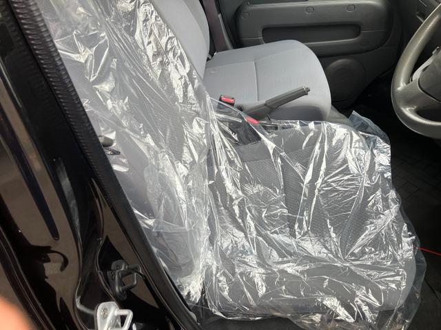 ハイゼットカーゴデッキバンＧ軽自動車　デッキバン　キーレスエントリー　４速オートマチック　ＣＤチューナー　社外ＥＴＣ車載器　社外アルミ　ハロゲンヘッドランプ（和歌山県）の中古車