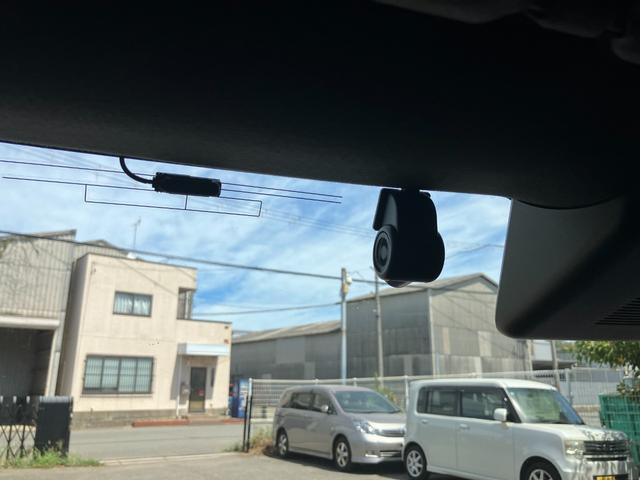 タフトＧ　クロムベンチャー軽自動車　衝突安全ボディ　衝突被害軽減ブレーキ　プッシュスタートボタン　ＬＥＤヘッドランプ　スマートキー　７インチ純正ナビ　バックカメラ　ドライブレコーダー　ＥＴＣ車載器（和歌山県）の中古車