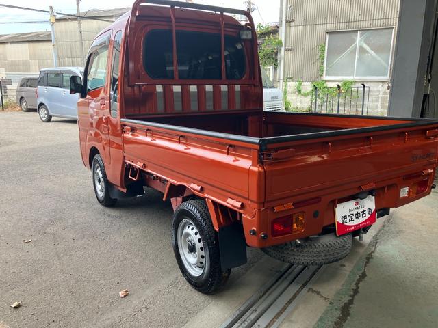 ハイゼットトラックジャンボSAIIIt軽自動車 衝突安全ボディ 衝突被害軽減ブレーキ キーレスエントリー 7インチ純正ナビ バックカメラ ETC車載器 4速オートマチック(和歌山県)の中古車