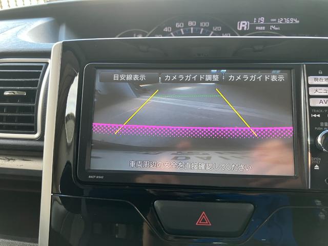 タントカスタムＸ　ＳＡ軽自動車　衝突安全ボディ　衝突被害軽減ブレーキ　プッシュスタートボタン　左側パワースライドドア付　７インチ純正ナビ　バックカメラ　ミラクルオープンドア（和歌山県）の中古車