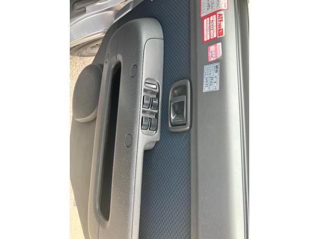 ハイゼットカーゴクルーズターボリミテッド軽自動車　貨物　衝突安全ボディ　キーレスエントリー　パワーウィンドウ　ＣＤチューナー　後席分割シート　後席フルフラット　ＣＤチューナー　４速オートマチック（和歌山県）の中古車