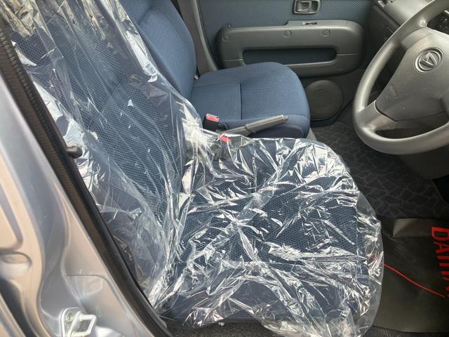 ハイゼットカーゴクルーズターボリミテッド軽自動車　貨物　衝突安全ボディ　キーレスエントリー　パワーウィンドウ　ＣＤチューナー　後席分割シート　後席フルフラット　ＣＤチューナー　４速オートマチック（和歌山県）の中古車