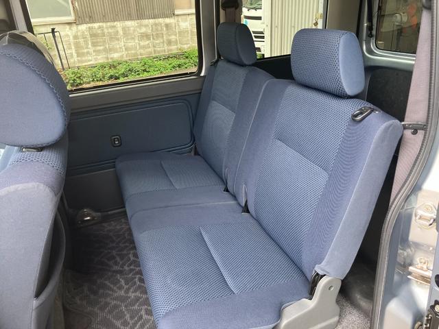 ハイゼットカーゴクルーズターボリミテッド軽自動車　貨物　衝突安全ボディ　キーレスエントリー　パワーウィンドウ　ＣＤチューナー　後席分割シート　後席フルフラット　ＣＤチューナー　４速オートマチック（和歌山県）の中古車