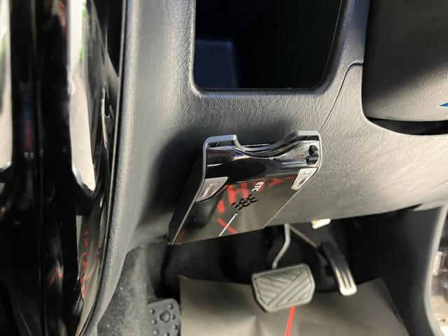 ジムニークロスアドベンチャー軽自動車　キーレスエントリー　ＥＴＣ車載器　７インチナビ　４ＷＤ　横開きバックドア　ハロゲンヘッドランプ　マニュアルエアコン　１６インチアルミホイール（和歌山県）の中古車