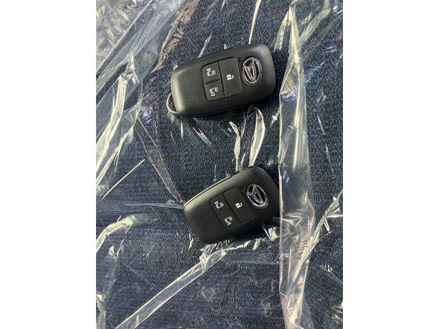 ムーヴキャンバスセオリーＧ軽自動車　プッシュスタートボタン　衝突安全ボディ　衝突被害軽減ブレーキ付きオートエアコン　シートヒーター　両側電動スライドドア　７インチナビ　バックカメラ　電動パーキング　ホットカップホルダー（和歌山県）の中古車