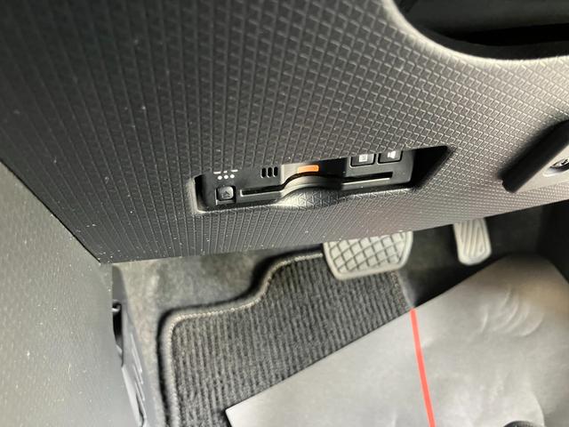 タントカスタムＲＳリミテッド軽自動車　保証付き　修復歴無し　衝突安全ボディ　衝突被害軽減ブレーキ　プッシュスタートボタン　オートエアコン　両側電動スライドドア　９インチ純正ナビ　バックカメラ　ＥＴＣ　ドライブレコーダー（和歌山県）の中古車