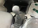 軽自動車　衝突安全ボディ　衝突被害軽減ブレーキ　ＡＭ／ＦＭラジオ　クリアランスソナー　５速ＭＴ　２ＷＤ　荷台マット　テールゲートチェーン　ゲートプロテクター　ＬＥＤヘッドランプ（和歌山県）の中古車