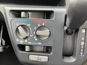 軽自動車　衝突安全ボディ衝突被害軽減ブレーキ　キーレスエントリー　クリアランスソナー　ＣＤチューナー　アイドリングストップ　１３インチフルホイールキャップ（和歌山県）の中古車