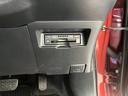 ハイブリッド車　ＬＥＤヘッドランプ　７インチ純正ナビ　バックモニター　ＥＴＣ車載器　シートヒーター　オートエアコン　キーフリーシステム　１４インチフルホイールキャップ（和歌山県）の中古車