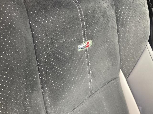 プリウスＰＨＶＳナビパッケージ・ＧＲスポーツ純正ナビ　Ｂｌｕｅｔｏｏｔｈオーディオ　ＥＴＣ車載器２．０　バックカメラ　　シートヒーター　クルーズコントロール（和歌山県）の中古車