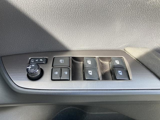 プリウスＰＨＶＳナビパッケージ・ＧＲスポーツ純正ナビ　Ｂｌｕｅｔｏｏｔｈオーディオ　ＥＴＣ車載器２．０　バックカメラ　　シートヒーター　クルーズコントロール（和歌山県）の中古車