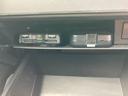 純正ナビゲーション　前後ドラレコ　ＥＴＣ車載器　ＣＤ／ＤＶＤ再生　Ｂｌｕｅｔｏｏｔｈオーディオ　シートヒーター　クルーズコントロール（和歌山県）の中古車