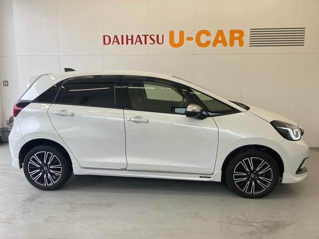 フィットｅ：ＨＥＶリュクスメモリーナビ・バックカメラ・前後ドラレコ（和歌山県）の中古車