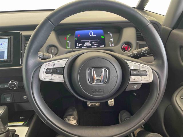 フィットｅ：ＨＥＶリュクスメモリーナビ・バックカメラ・前後ドラレコ（和歌山県）の中古車