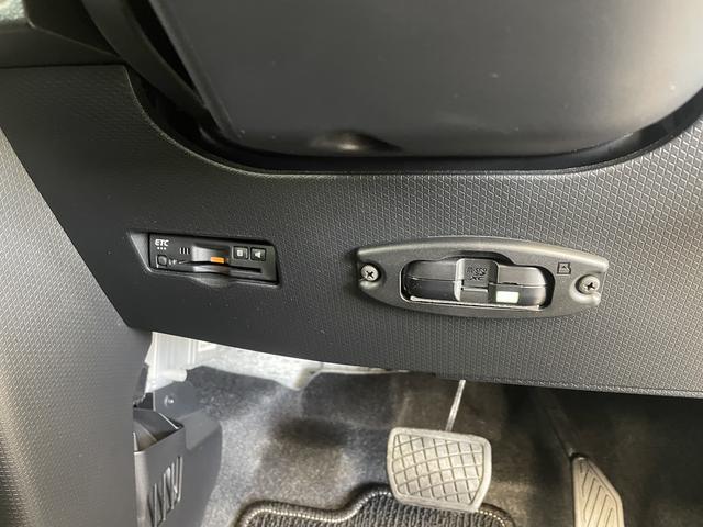 タントファンクロスターボ１０インチナビ・パノラマモニター（和歌山県）の中古車
