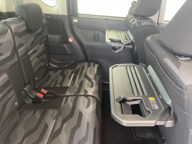 タントファンクロスターボ１０インチナビ・パノラマモニター（和歌山県）の中古車