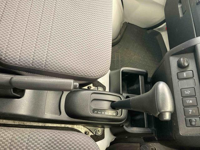 ハイゼットトラックエクストラＳＡIIIｔ４ＷＤ・ＡＴ・ＰＷ・ＬＥＤヘッドランプ・ＣＤチューナー・キーレスエントリー（和歌山県）の中古車