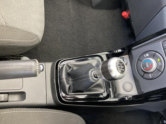 コペンGR スポーツMT車・メモリーナビ(TV CD/DVD 録音 Bluetooth)・ターボ・LEDヘッドランプ・電動オープン・前席シートヒーター・キーフリーシステム(和歌山県)の中古車