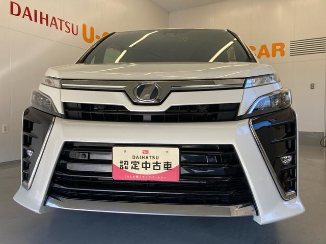 ヴォクシーZS 煌II9インチメモリーナビ(TV CD/DVD 録音 Bluetooth)・バックカメラ・クルーズコントロール・LEDヘッドランプ・両側パワースライドドア・前後ドラレコ・フリップダウンモニター・ETC(和歌山県)の中古車