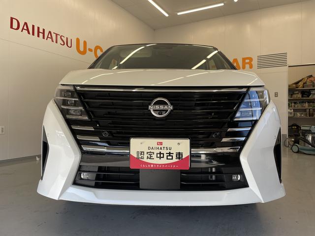 セレナハイウェイスターＶ１２．３インチディスプレイオーディオ・（ＴＶ　Ｂｌｕｅｔｏｏｔｈ）全方位モニター・追従クルコン・プロパイロット・両側パワースライドドア・ＥＴＣ・デジタルルームミラー・ＬＥＤヘッドランプ（和歌山県）の中古車