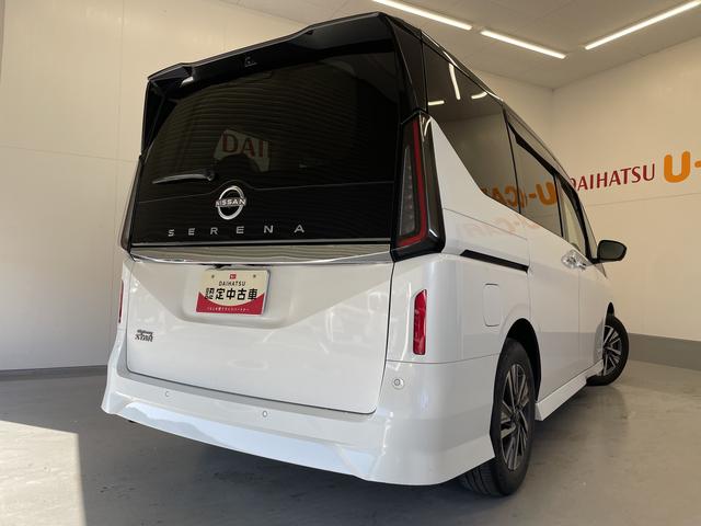 セレナハイウェイスターＶ１２．３インチディスプレイオーディオ・（ＴＶ　Ｂｌｕｅｔｏｏｔｈ）全方位モニター・追従クルコン・プロパイロット・両側パワースライドドア・ＥＴＣ・デジタルルームミラー・ＬＥＤヘッドランプ（和歌山県）の中古車