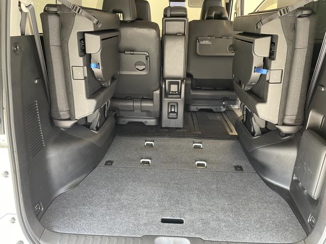 セレナハイウェイスターＶ１２．３インチディスプレイオーディオ・（ＴＶ　Ｂｌｕｅｔｏｏｔｈ）全方位モニター・追従クルコン・プロパイロット・両側パワースライドドア・ＥＴＣ・デジタルルームミラー・ＬＥＤヘッドランプ（和歌山県）の中古車