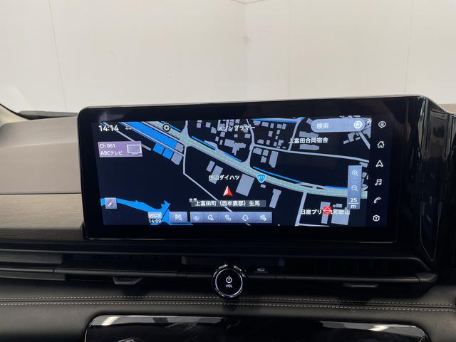 セレナハイウェイスターＶ１２．３インチディスプレイオーディオ・（ＴＶ　Ｂｌｕｅｔｏｏｔｈ）全方位モニター・追従クルコン・プロパイロット・両側パワースライドドア・ＥＴＣ・デジタルルームミラー・ＬＥＤヘッドランプ（和歌山県）の中古車