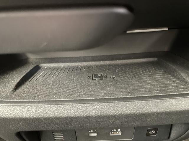 セレナハイウェイスターＶ１２．３インチディスプレイオーディオ・（ＴＶ　Ｂｌｕｅｔｏｏｔｈ）全方位モニター・追従クルコン・プロパイロット・両側パワースライドドア・ＥＴＣ・デジタルルームミラー・ＬＥＤヘッドランプ（和歌山県）の中古車