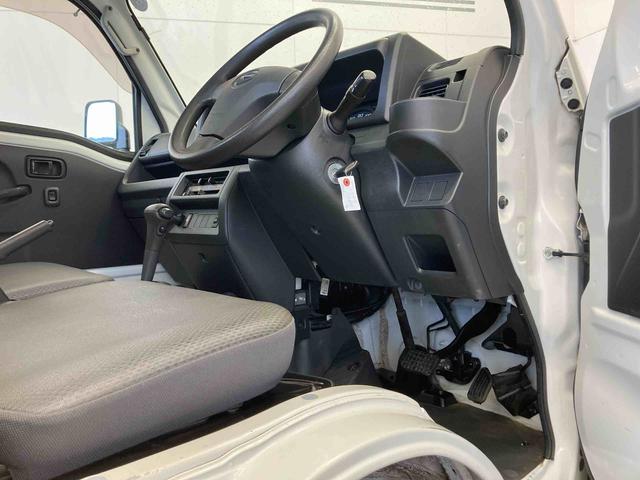 ハイゼットトラックスタンダード４ＷＤ・ＡＴ車・メモリーナビ（ＴＶ　ＣＤ／ＤＶＤ　録音　Ｂｌｕｅｔｏｏｔｈ）ＥＴＣ車載器・キーレスエントリー（和歌山県）の中古車