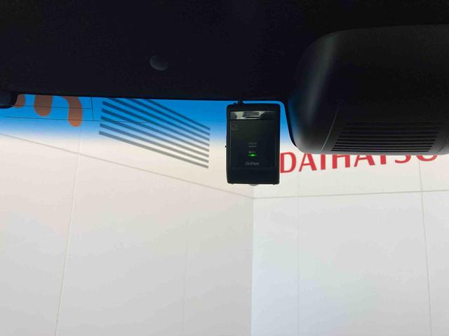 Ｎ−ＢＯＸカスタムＧ・Ｌターボホンダセンシングメモリーナビ（ＴＶ　ＣＤ／ＤＶＤ　録音　Ｂｌｕｅｔｏｏｔｈ）・バックカメラ・前後ドラレコ・追従型クルーズコントロール・両側パワースライドドア・ＣＡＢ・ＳＡＢ（和歌山県）の中古車