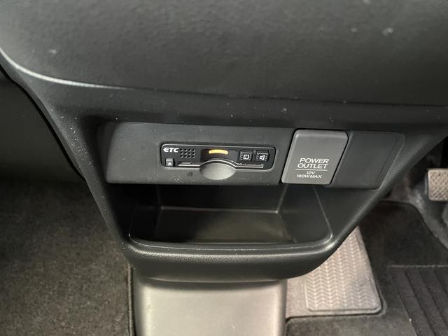 Ｎ−ＢＯＸカスタムＧ・ターボＬパッケージメモリーナビ（ＴＶ　ＣＤ／ＤＶＤ　録音　Ｂｌｕｅｔｏｏｔｈ）・バックカメラ・ＥＴＣ車載機・前ドラレコ・ＬＥＤヘッドランプ・キーフリーシステム・両側パワースライドドア・クルーズコントロール（和歌山県）の中古車