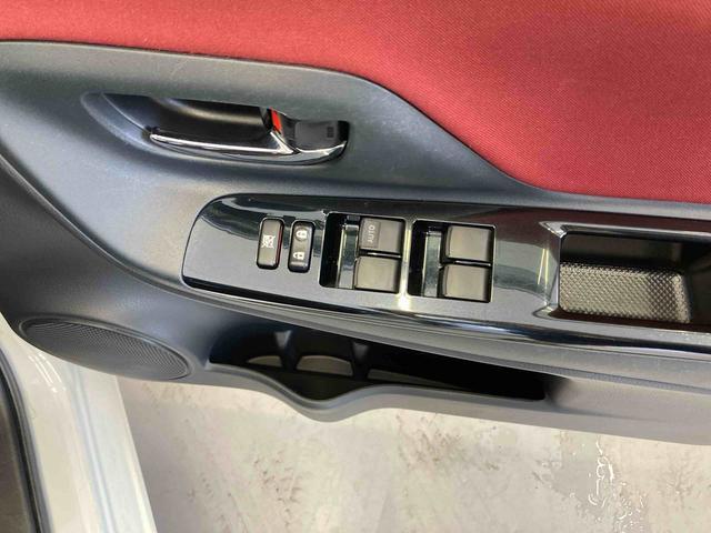 ヴィッツジュエラメモリーナビ（ワンセグＴＶ　ＣＤ　Ｂｌｕｅｔｏｏｔｈ）・キーフリーシステム・オートライト（和歌山県）の中古車