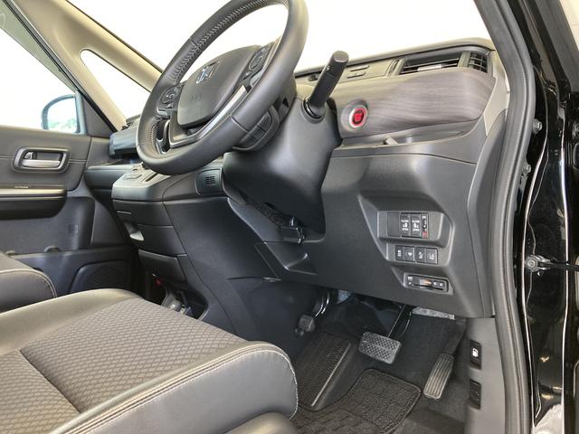 フリードG・ホンダセンシングディスプレイオーディオ(CD・Bluetooth)・バックカメラ・・LEDヘッドランプ・両側パワースライドドア・ETC・追従型クルーズコントロール・前席シートヒーター・キーフリーシステム(和歌山県)の中古車