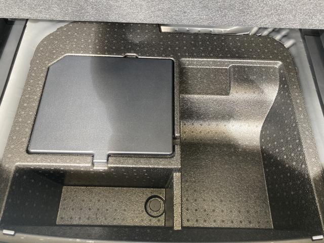 ロッキープレミアムG HEV9インチDオーディオ(TV Bluetooth)・パノラマモニター・ETC車載器・前後ドラレコ・追従型クルーズコントロール・前席シートヒーター・LEDヘッドランプ・キーフリーシステム・CAB・SAB(和歌山県)の中古車