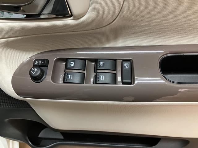 ムーヴキャンバスＸリミテッドメイクアップ　ＳＡII１年間走行距離無制限保証／ＣＤ／ＥＴＣ／衝突軽減ブレーキ／踏み間違い防止装置／車線逸脱抑制機能／両側電動スライドドア／キーフリー／プッシュスタートボタン／アイドリングストップ／（大阪府）の中古車