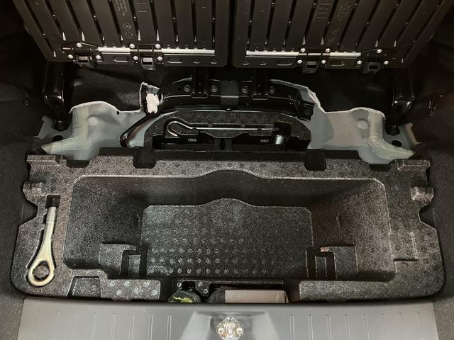 ムーヴＸリミテッドII　ＳＡIII　　走行１．１万キロ／１年保証１年保証／鑑定書付き／ナビ／バックカメラ／ＥＴＣ／ドラレコ／衝突軽減ブレーキ／横滑り防止装置／踏み間違い防止装置／運転席シートヒーターＬＥＤヘッドライト／キーフリー／エンジンプッシュスタート（大阪府）の中古車