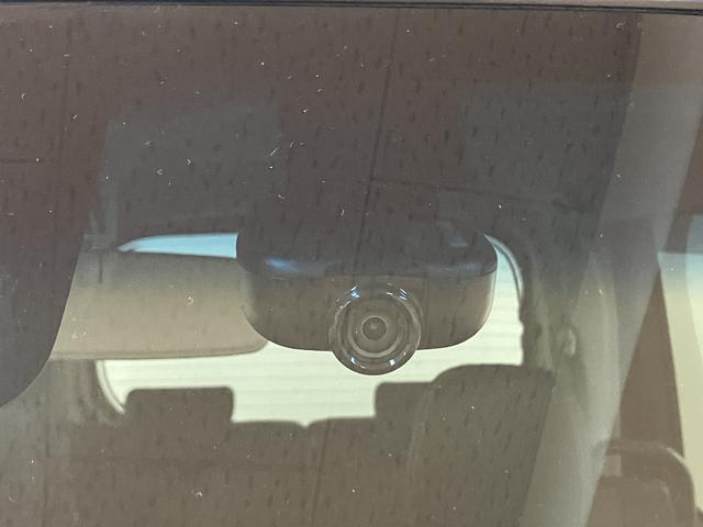 タントカスタムＸ　トップエディションＶＳ　ＳＡIII　１年保証８インチナビ／ＴＶ／ＵＳＢ／Ｂｌｕｅｔｏｏｔｈ／パノラマカメラ／ＥＴＣ／ドラレコ／ターボ車／衝突軽減ブレーキ／両側電動スライドドア／ＬＥＤライト／フォグランプ／運転席シートヒーター／キーフリー／（大阪府）の中古車