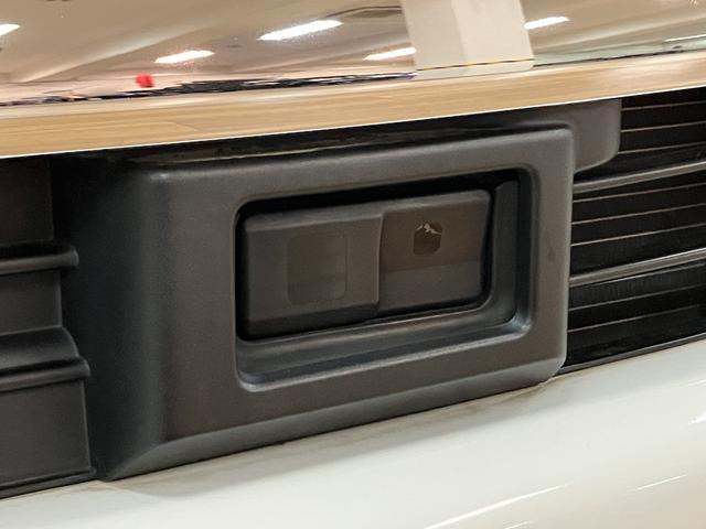ムーヴL スマートセレクションSA 車検R9.8/ナビ/社外アルミホイール/ドラレコ/ナビ/ワンセグTV/衝突軽減ブレーキ/横滑り防止装置/ETC/キーフリーシステム/電動格納ミラー/後席スライド/エアコン/パワーウィンドウ/運転席シート・ハンドル上下調整(大阪府)の中古車