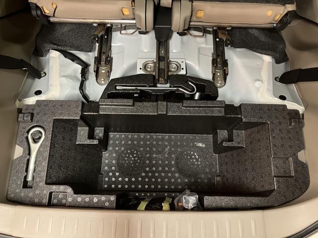 ムーヴL スマートセレクションSA 車検R9.8/ナビ/社外アルミホイール/ドラレコ/ナビ/ワンセグTV/衝突軽減ブレーキ/横滑り防止装置/ETC/キーフリーシステム/電動格納ミラー/後席スライド/エアコン/パワーウィンドウ/運転席シート・ハンドル上下調整(大阪府)の中古車
