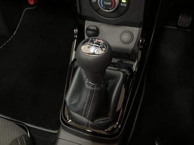 コペンGRスポーツ 禁煙車/ルーフ電動開閉/MT車/車検整備渡しMT/ワンオーナー/GRスポーツ仕様/ルーフ電動開閉/社外ディスプレイオーディオ/16インチBBSアルミホイール/レカロシート/MOMOステアリング/LEDライト/フォグランプ/ETC/キーフリー(大阪府)の中古車