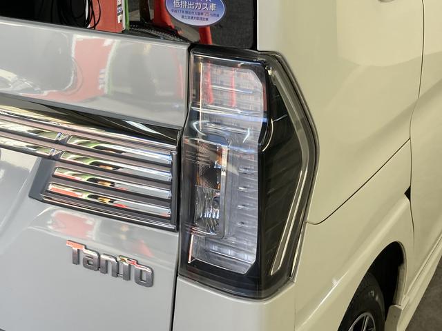 タントカスタムＸ　トップエディションＳＡIII　ＬＥＤ　車検整備付衝突被害軽減ブレーキ　バックカメラ（ナビ装着時用）　ＣＤステレオ　運転席シートヒーター　両側電動スライドドア　ＬＥＤヘッドライト　オートライト　オートエアコン　スマートキー　エコアイドル　車検整備付（滋賀県）の中古車