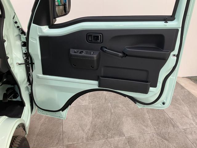 ハイゼットトラックジャンボエクストラ　４ＷＤ　ＣＶＴ車　届出済未使用車追突被害軽減ブレーキ　スマアシ　コーナーセンサー　ＬＥＤ　スマートキー　荷台作業灯　パートタイム４ＷＤ　デフロック　ＡＭ／ＦＭステレオ（滋賀県）の中古車