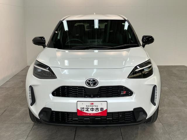 ヤリスクロスハイブリッド　ＧＲスポーツ　レーダークルーズコントロール追突被害軽減ブレーキ　ＴＳＳ　スマートキー　ハンドル＆シートヒーター　フルセグＴＶ　Ｂｌｕｅｔｏｏｔｈ　ＵＳＢ　パノラマカメラ　レーダークルーズコントロール（滋賀県）の中古車
