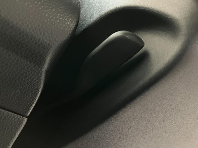 ヤリスクロスハイブリッド　ＧＲスポーツ　レーダークルーズコントロール追突被害軽減ブレーキ　ＴＳＳ　スマートキー　ハンドル＆シートヒーター　フルセグＴＶ　Ｂｌｕｅｔｏｏｔｈ　ＵＳＢ　パノラマカメラ　レーダークルーズコントロール（滋賀県）の中古車