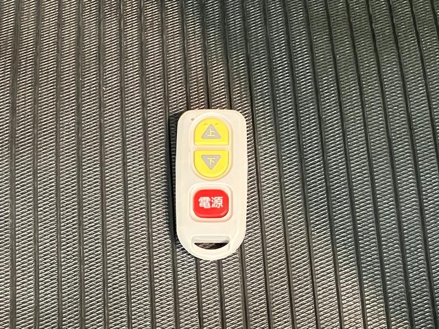 タントスローパーカスタムＲＳ　ターボ　１０型ナビ　パノラマカメラ車いす乗降車　衝突被害軽減ブレーキ　スマアシ　コーナーセンサー　ＬＥＤ　両側電動スライド　前席シートヒーター　１０型フルセグナビ　ＤＶＤ　Ｂｌｕｅｔｏｏｔｈ　ＵＳＢ　パノラマカメラ　前後ドラレコ（滋賀県）の中古車