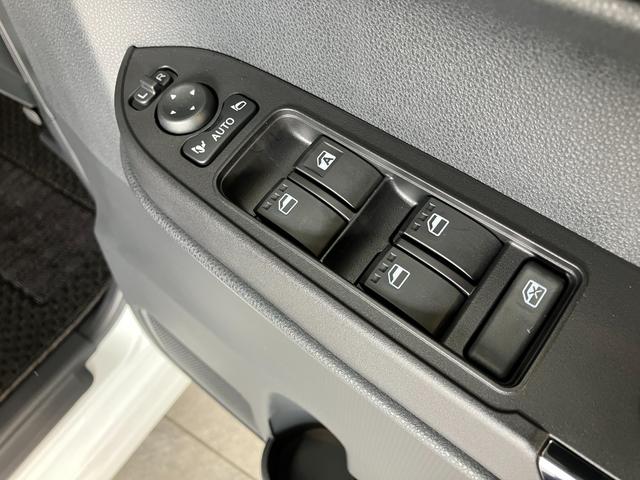 タントカスタムＸ　９型ディスプレイオーディオ　Ｂカメラ　ドラレコ衝突被害軽減ブレーキ　コーナーセンサー　９型ディスプレイオーディオ　フルセグ　Ｂｌｕｅｔｏｏｔｈ　ＵＳＢ　バックカメラ　前後ドラレコ　両側電動スライドドア　前席シートヒーター　ＬＥＤ　スマートキー（滋賀県）の中古車