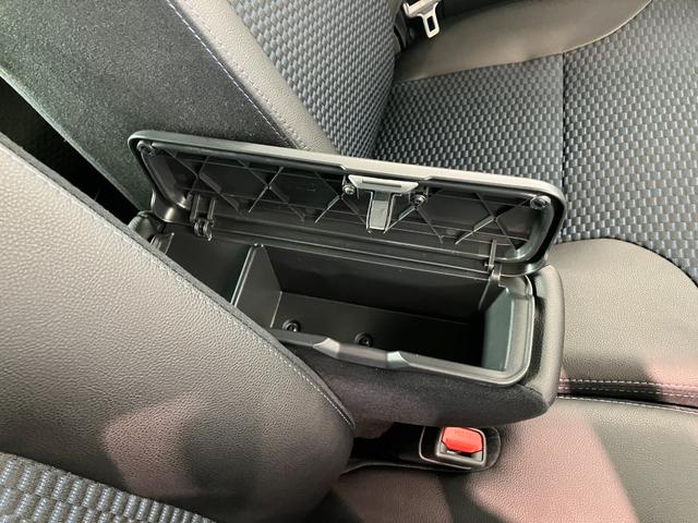 タントカスタムＸ　９型ディスプレイオーディオ　Ｂカメラ　ドラレコ衝突被害軽減ブレーキ　コーナーセンサー　９型ディスプレイオーディオ　フルセグ　Ｂｌｕｅｔｏｏｔｈ　ＵＳＢ　バックカメラ　前後ドラレコ　両側電動スライドドア　前席シートヒーター　ＬＥＤ　スマートキー（滋賀県）の中古車