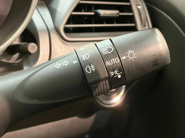 スイフトＲＳ　クルーズコントロール　パノラマカメラ　ドラレコ　ＬＥＤ衝突被害軽減ブレーキ　コーナーセンサー　Ｂｌｕｅｔｏｏｔｈ　パノラマカメラ　ＥＴＣ　ドラレコ　パドルシフト　クルーズコントロール　シートヒーター　スマートキー　オートライト　オートエアコン　電格ミラー（滋賀県）の中古車