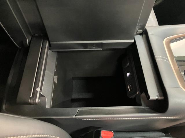 アルファードＺ　１４型ナビ　パノラマカメラ　フリップダウンモニタートヨタチームメイト　ＴＳＳ　１４型ナビ　パノラマカメラ　後席モニター　３方向ドラレコ　Ｂｌｕｅｔｏｏｔｈ　ＵＳＢ　ＥＴＣ　パーキングアシスト　両側パワスラ　レーダークルコン　シートヒーター＆クーラー（滋賀県）の中古車